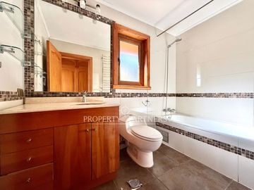 El Venado casa en amplio terreno