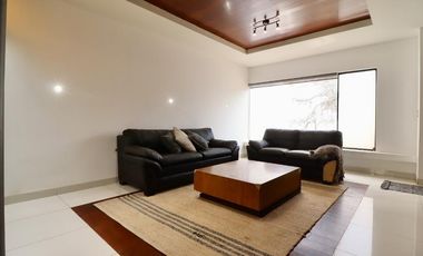 CASA EN VENTA EN MORELIA, LOMAS DE SANTA MARÍA
