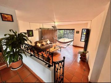ARRIENDO de CASA RESIDENCIAL en ENVIGADO