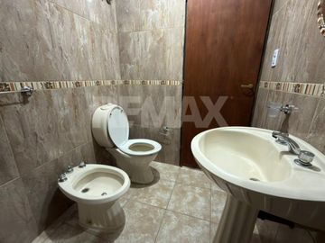 VENTA DE CASA 2 DORMITORIOS EN LA CASONA PLOTTIER