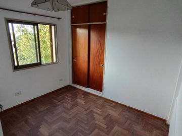 Alquiler departamento M. Rosas 180 Edif. Comahue
