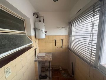 Venta departamento 2 dormitorios centro de Mendoza