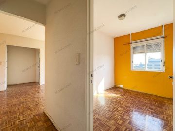 VENTA DEPTO 3 AMB - BARRACAS APTO CREDITO
