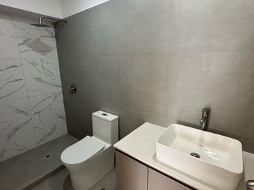 Vendo Departamento de Estreno en Miraflores