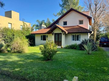 ALQUILER CASA 4AMB CLUB DE CAMPO LA TAQUARA