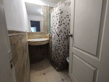 VENTA DPTO 1 DORMITORIO, AV ROCA SUR CASI LIBERTAD