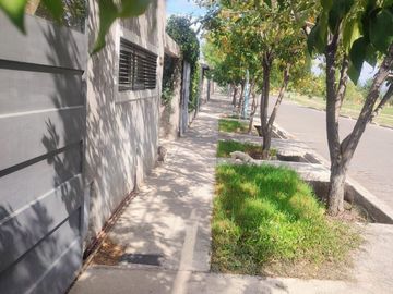VENTA DE CASA EN GODOY CRUZ- MENDOZA