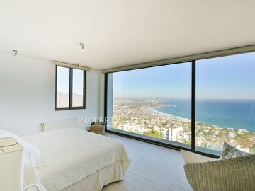 Exclusivo Departamento en Costa Cachagua con Vista Insuperable al Mar