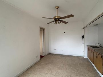 Venta depto 3 amb en Parque Patricios