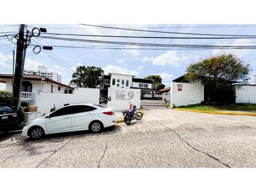 Se Alquila Edificio Comercial en Urb. Los Angeles (LM)