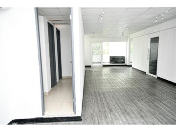 Se Alquila Edificio Comercial en Urb. Los Angeles (LM)