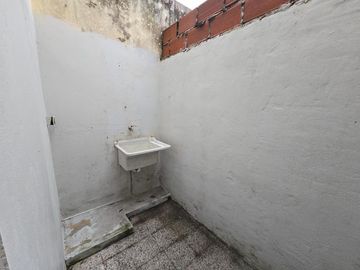 Departamento Tipo Casa en alquiler en Wilde