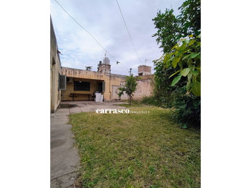 VENTA CASA 3 DORM  Bº AYACUCHO, SOBRE AVENIDA CAPDEVILA