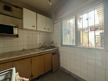 VENTA PH 4 AMBIENTES SAN CRISTOBAL OPORTU A RENOV