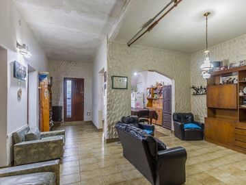 VENTA CASA 4 AMBIENTES SAN MARTIN