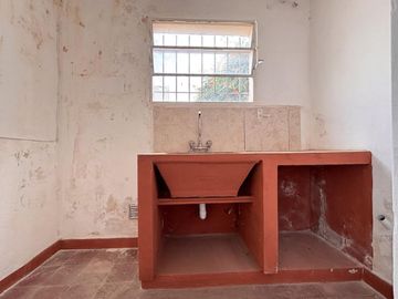 Venta casa interna, 3 hab-2 patios