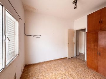 Venta casa interna, 3 hab-2 patios