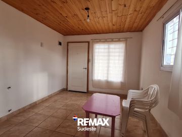 Casa de dos dormitorios apta crédito