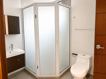 Suite Amueblada  2 Rec en Torre Visum, San Jerónimo