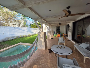 Casa en Venta en Kutz Yucatan Country Club