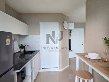 Sea View condo for sale at Lumpini Seaview Jomtien, Pattaya.