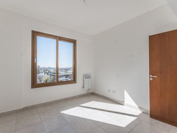 Venta Departamento 3 Ambientes con Balcón Terraza en Villa Pueyrredón - Entrega Inmediata