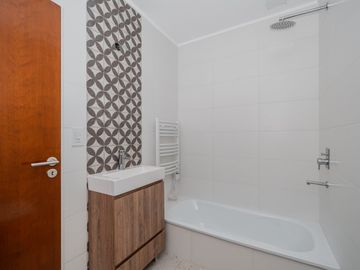 Venta Departamento 3 Ambientes con Balcón Terraza en Villa Pueyrredón - Entrega Inmediata