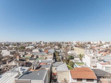 VTA Departamento 3 Ambientes al Frente – Villa Pueyrredón| PISO 7 AL FRENTE CON VISTA ABIERTA Y LUZ.