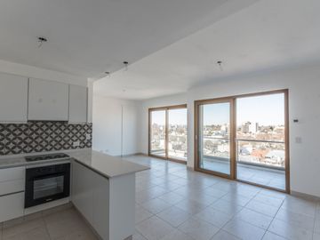 VTA Departamento 3 Ambientes al Frente – Villa Pueyrredón| PISO 7 AL FRENTE CON VISTA ABIERTA Y LUZ.