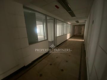 Gran oficina en Paseo Ahumada.  Piso completo 684 m2