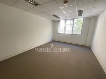 Importante oficina.  Piso completo 469 m2 en Paseo Ahumada.