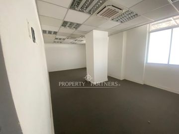 Importante oficina.  Piso completo 469 m2 en Paseo Ahumada.