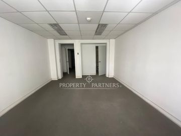 Importante oficina.  Piso completo 469 m2 en Paseo Ahumada.