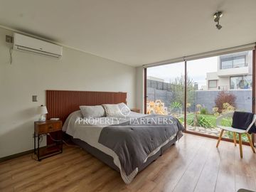Casa piloto en chicureo norte