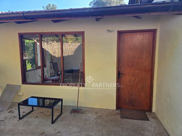Terreno con 2 casas para remodelar en centro de Zapallar excelente ubicación