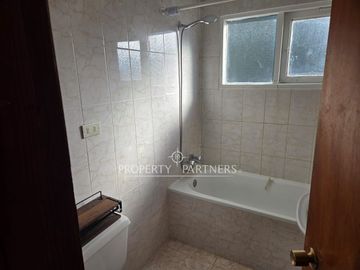 Terreno con 2 casas para remodelar en centro de Zapallar excelente ubicación
