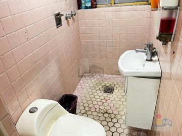 Casa en Venta en Altavilla, Ecatepec | 6 Recámaras | 2 Niveles | Cerca de CDMX