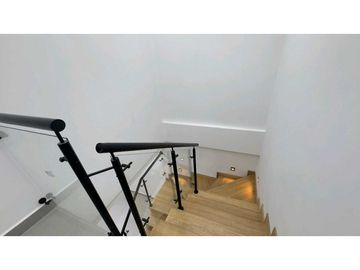 Casa para estrenar en Llanogrande, Antioquia
