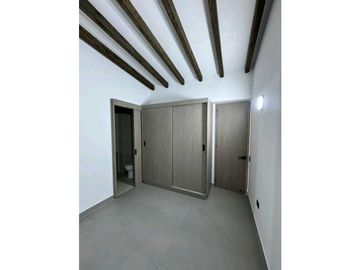 Casa para estrenar en Llanogrande, Antioquia