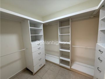 Se Vende Casa.con piscina en Costa del Este