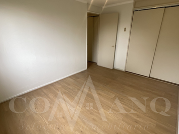 AMPLIO DEPARTAMENTO EN PRIMER PISO REMODELADO