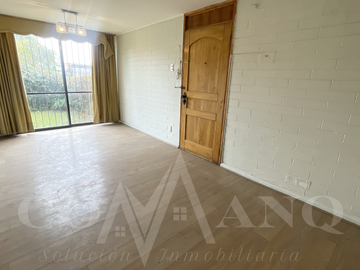 AMPLIO DEPARTAMENTO EN PRIMER PISO REMODELADO