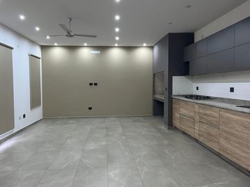 VENTA DE CASA CON PILETA EN CAMPIÑAS DE PIÑERO