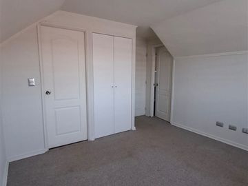 Casa en Arriendo en Parque el avellano, las rastras Talca