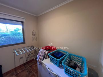 Gran casa en exclusivo loteo