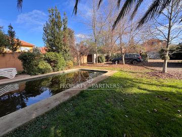 Gran casa en exclusivo loteo