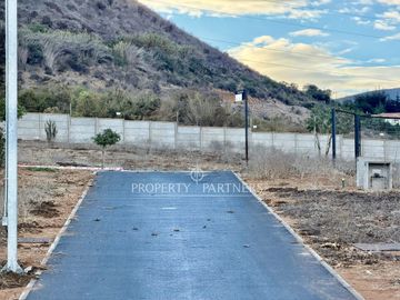 ¡Oportunidad Única! Terreno Urbanizado con Proyecto de Edificación  en Condominio Nueva Umbrales