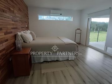 CASA Más  HECTÁREA  CON EXCELENTE UBICACIÓN PANGUIPULLI