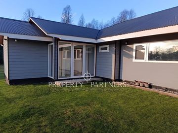 CASA Más  HECTÁREA  CON EXCELENTE UBICACIÓN PANGUIPULLI