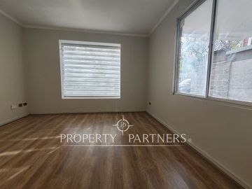Hermosa y Acogedora Casa en Venta en Condominio
